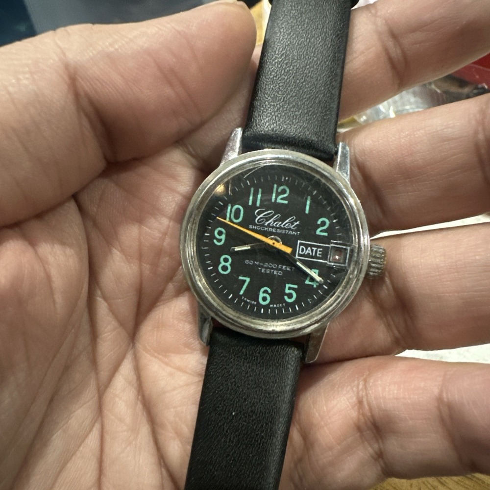 Works VTG Chalet Swiss Skin Diver Watch 60M-200 Ft Manual Wind 31mm 8" -No Bezel